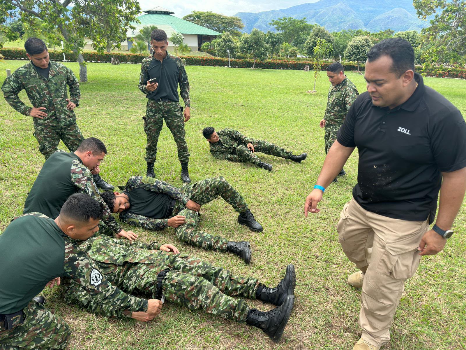 Entrenamiento en emergencias medicas